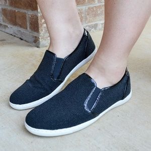 Donald J Pliner Maya Beaded Slip-On Sneaker